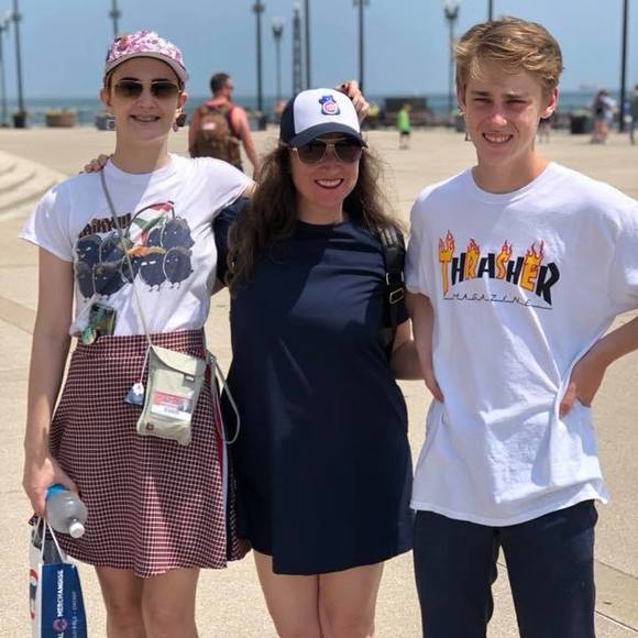 Meet your Posher, Rachael - Picture 1 of 1